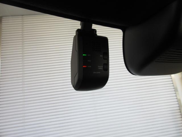 Ｎ－ＢＯＸカスタム ターボ　禁煙・デモＵＰ・９インチＣＯＮＮＥＣＴナビ・前後ドラレコ・ＥＴＣ・スマートキー・両側電動スライドドア・シートヒーター・パドルシフト・カーテンＳＲＳ・ホンダセンシング・パーキングセンサー・ＬＥＤ・アルミ（3枚目）