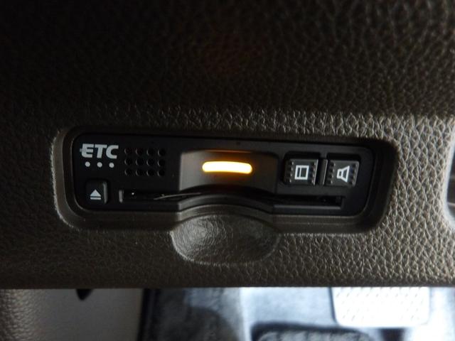 N-WGN Lホンダセンシング 禁煙車 ETC装備 Bモニタ 誤発進抑制 1オナ LEDランプ シートヒータ DVD フルセグ 横滑り防止機能 USBポート パーキングセンサー セキュリティアラーム キーフリー ナビTV ABS(4枚目)