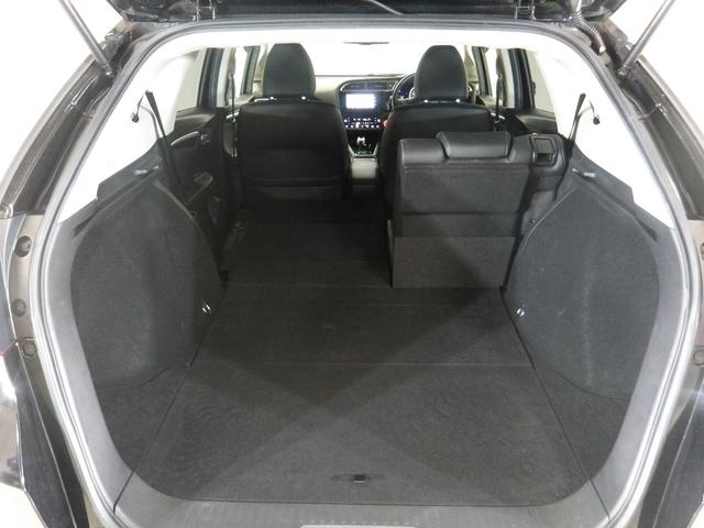 ���A�V�[�g�͂U�F�S�̕����|���ŉו��ɍ��킹�Đςݍ��݉\�ł����V�[�g�A�����W����ł��܂��܂ȑ傫���̉ו��̐ςݍ��݂��\�ł���