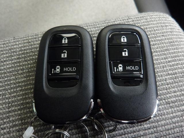 N-BOX ベースグレード 禁煙車・デモUP・ナビ・バックカメラ・ドラレコ・ETC・スマートキー・カーテンSRS・LED・ホンダセンシング・パーキングセンサー 衝突軽減システム スマートキ- カーテンエアバック イモビライザー(8枚目)