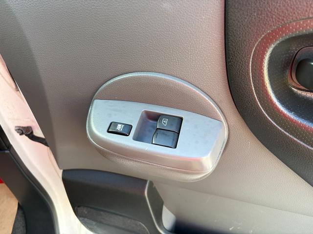 ＮＶ２００バネットバン 　キーレスエントリー・ＨＩＤ・展示、試乗車・ホワイト・エアコン・パワーステアリング（13枚目）