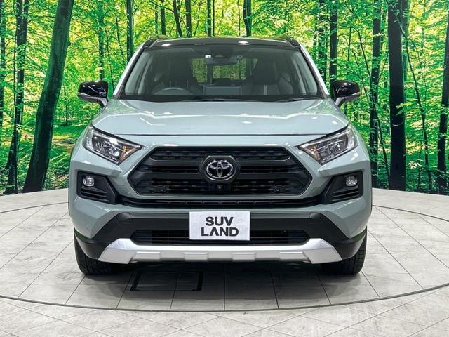 ＲＡＶ４ アドベンチャー　サンルーフ　純正９型ＤＡ　全周囲カメラ　デジタルインナーミラー　レーダークルーズ　衝突軽減　シートヒーター＆エアコン　パワーシート　禁煙車　ＬＥＤヘッドライト　レーンアシスト　ＥＴＣ　コーナーセンサー（15枚目）