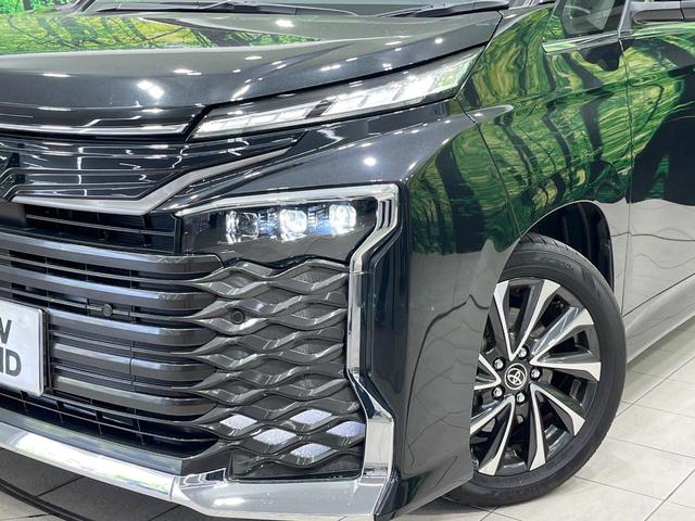 ヴォクシー ハイブリッドＳ－Ｚ　禁煙車　フリップダウンモニター　純正１０型ナビ　バックカメラ　両側電動ドア　電動リアゲート　デジタルインナーミラー　快適利便ＰＫＧ　セーフティセンス　レーダークルーズ　３眼ＬＥＤライト　ＥＴＣ（13枚目）