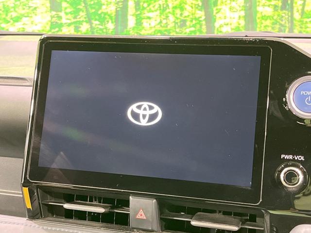 ヴォクシー ハイブリッドＳ－Ｚ　禁煙車　ＧＲエアロ　後席モニター　純正１０型ナビ　全周囲カメラ　ブラインドスポットモニター　両側電動ドア　電動リアゲート　衝突被害軽減　レーダークルーズ　３眼ＬＥＤライト　コーナーセンサー（5枚目）