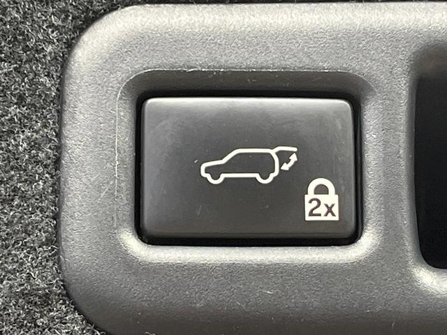 ＲＸ ＲＸ４５０ｈ　Ｆスポーツ　禁煙車　サンルーフ　ＴＲＤエアロ　純正１２型ナビ　全周囲カメラ　レーダークルーズ　電動リアゲート　レザーシート　全席シートヒーター　前席シートエアコン　コーナーセンサー　純正２０インチアルミ（9枚目）