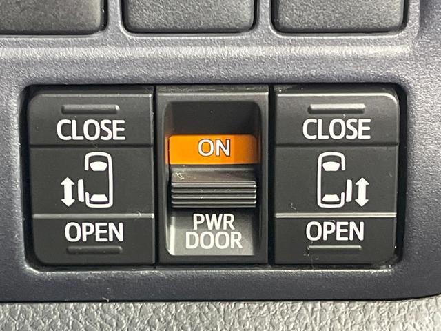 ヴォクシー ＺＳ　煌　禁煙車　後席モニター　１０型ＢＩＧＸ　フルセグ　バックカメラ　両側電動スライド　ＬＥＤヘッド　フォグランプ　純正１６インチアルミ　ＥＴＣ　アイドリングストップ　ＤＶＤ再生　オートライト　オートエアコン（6枚目）