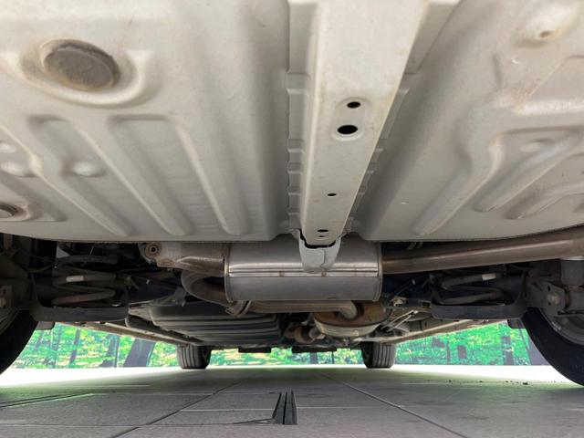 ヴォクシー ＺＳ　煌　禁煙車　後席モニター　１０型ＢＩＧＸ　フルセグ　バックカメラ　両側電動スライド　ＬＥＤヘッド　フォグランプ　純正１６インチアルミ　ＥＴＣ　アイドリングストップ　ＤＶＤ再生　オートライト　オートエアコン（21枚目）