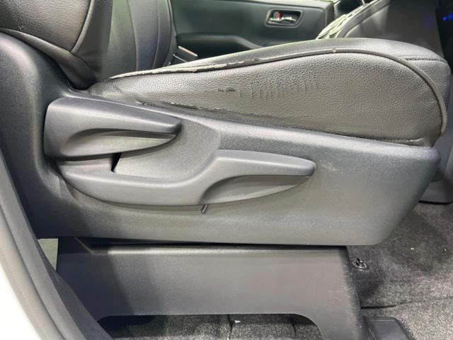ヴォクシー ＺＳ　煌　禁煙車　後席モニター　１０型ＢＩＧＸ　フルセグ　バックカメラ　両側電動スライド　ＬＥＤヘッド　フォグランプ　純正１６インチアルミ　ＥＴＣ　アイドリングストップ　ＤＶＤ再生　オートライト　オートエアコン（35枚目）