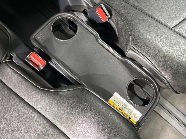 ヴォクシー ＺＳ　煌　禁煙車　後席モニター　１０型ＢＩＧＸ　フルセグ　バックカメラ　両側電動スライド　ＬＥＤヘッド　フォグランプ　純正１６インチアルミ　ＥＴＣ　アイドリングストップ　ＤＶＤ再生　オートライト　オートエアコン（37枚目）