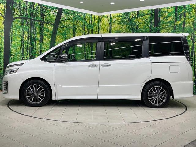 ヴォクシー ＺＳ　煌　禁煙車　後席モニター　１０型ＢＩＧＸ　フルセグ　バックカメラ　両側電動スライド　ＬＥＤヘッド　フォグランプ　純正１６インチアルミ　ＥＴＣ　アイドリングストップ　ＤＶＤ再生　オートライト　オートエアコン（51枚目）
