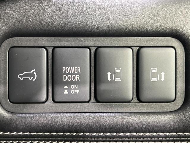 デリカＤ：５ シャモニー　禁煙車　純正１０型ナビ　全周囲カメラ　フルセグ　電動サイドステップ　両側電動ドア　電動リアゲート　レーダークルーズ　ブラインドスポットモニター　シートヒーター　ＥＴＣ　ＬＥＤライト　純正ＡＷ（5枚目）