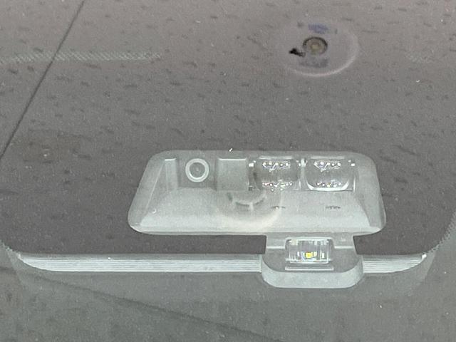 デリカＤ：５ シャモニー　禁煙車　純正１０型ナビ　全周囲カメラ　フルセグ　電動サイドステップ　両側電動ドア　電動リアゲート　レーダークルーズ　ブラインドスポットモニター　シートヒーター　ＥＴＣ　ＬＥＤライト　純正ＡＷ（28枚目）