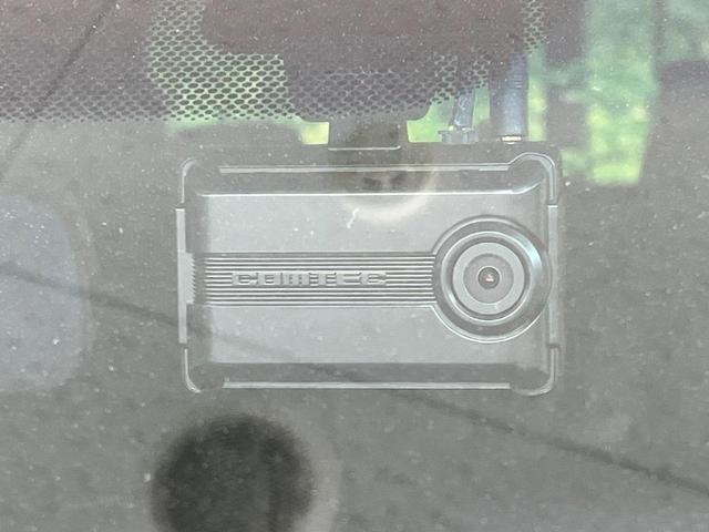 デリカＤ：５ シャモニー　禁煙車　純正１０型ナビ　全周囲カメラ　フルセグ　電動サイドステップ　両側電動ドア　電動リアゲート　レーダークルーズ　ブラインドスポットモニター　シートヒーター　ＥＴＣ　ＬＥＤライト　純正ＡＷ（29枚目）