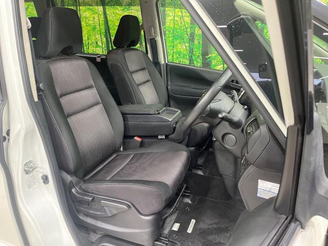 セレナ ハイウェイスター VセレクションII 禁煙車 セーフティパックA 後席モニター 純正9型ナビ 全周囲カメラ フルセグ 両側電動ドア クルーズコントロール 駐車支援 コーナーセンサー ETC 純正16インチアルミ LEDヘッド オートライト(8枚目)