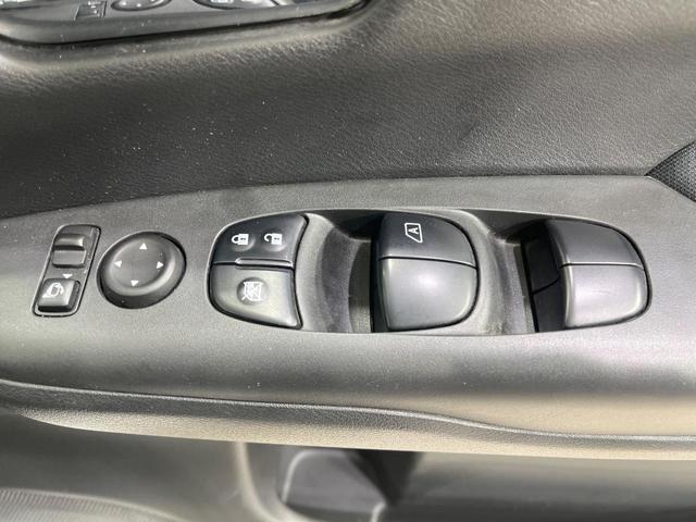 セレナ ハイウェイスター VセレクションII 禁煙車 セーフティパックA 後席モニター 純正9型ナビ 全周囲カメラ フルセグ 両側電動ドア クルーズコントロール 駐車支援 コーナーセンサー ETC 純正16インチアルミ LEDヘッド オートライト(46枚目)