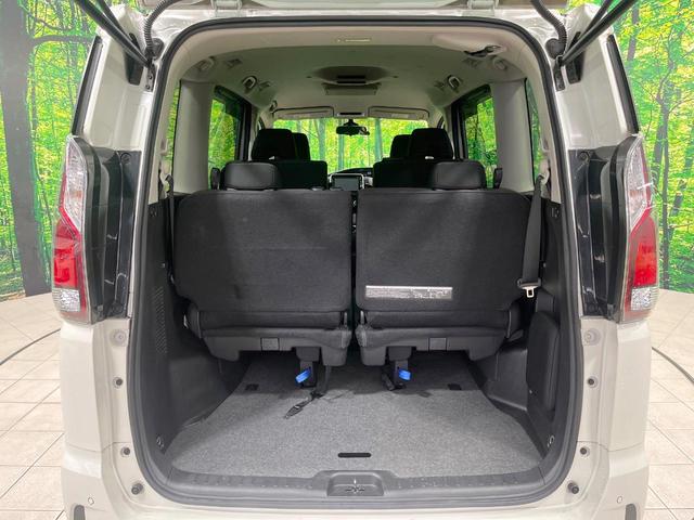 セレナ ハイウェイスター VセレクションII 禁煙車 セーフティパックA 後席モニター 純正9型ナビ 全周囲カメラ フルセグ 両側電動ドア クルーズコントロール 駐車支援 コーナーセンサー ETC 純正16インチアルミ LEDヘッド オートライト(59枚目)