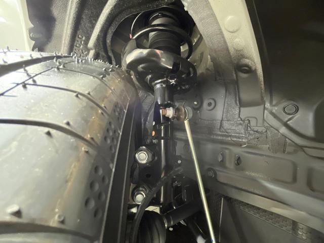 ヴォクシー ハイブリッドS-Z 年次改モデル 登録済未使用車 後席モニター 快適利便PKG 全周囲カメラ 10型ナビ フルセグ 両側電動ドア アドバンスパーク 3眼LEDライト レーダークルーズ ブラインドスポット デジタルミラー(23枚目)