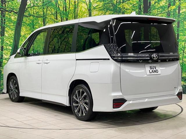 ヴォクシー ハイブリッドS-Z 年次改モデル 登録済未使用車 後席モニター 快適利便PKG 全周囲カメラ 10型ナビ フルセグ 両側電動ドア アドバンスパーク 3眼LEDライト レーダークルーズ ブラインドスポット デジタルミラー(29枚目)