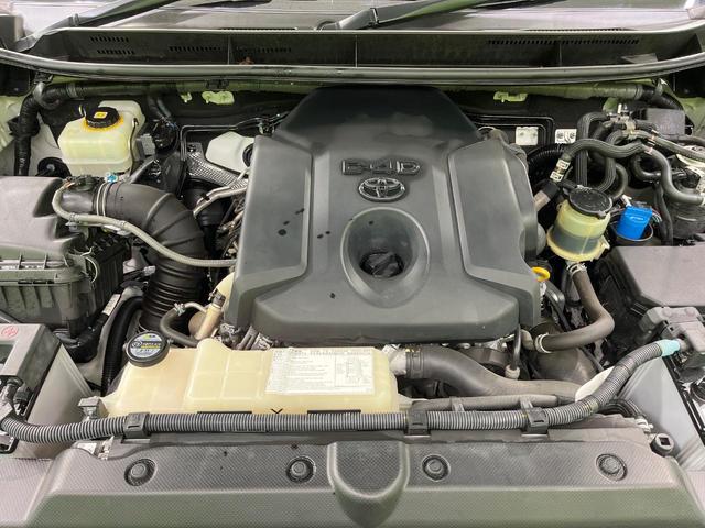 ランドクルーザープラド TX Lパッケージ・G-フロンティア 禁煙車 サンルーフ 純正SDナビ バックカメラ 寒冷地仕様 レザーシート コーナーセンサー スマートキー LEDヘッド 純正17インチアルミ ルーフレール ETC クルコン オートライト(19枚目)