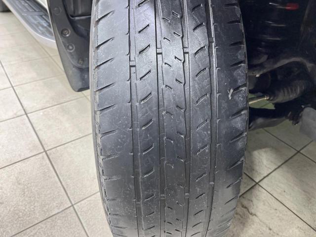 ランドクルーザープラド TX Lパッケージ・G-フロンティア 禁煙車 サンルーフ 純正SDナビ バックカメラ 寒冷地仕様 レザーシート コーナーセンサー スマートキー LEDヘッド 純正17インチアルミ ルーフレール ETC クルコン オートライト(24枚目)
