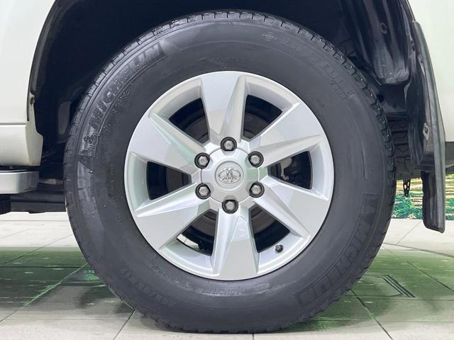 ランドクルーザープラド TX Lパッケージ・G-フロンティア 禁煙車 サンルーフ 純正SDナビ バックカメラ 寒冷地仕様 レザーシート コーナーセンサー スマートキー LEDヘッド 純正17インチアルミ ルーフレール ETC クルコン オートライト(56枚目)