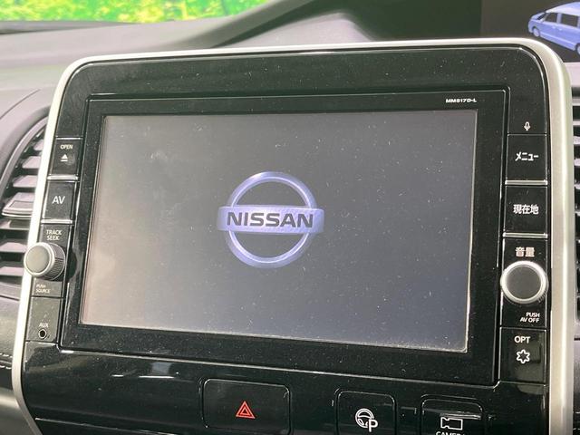 セレナ ハイウェイスター Vセレクション 禁煙車 両側電動ドア 純正SDナビ 後席モニター 全周囲カメラ 衝突被害軽減システム コーナーセンサー LEDヘッド ビルトインETC クルコン パークアシスト オートライト オートエアコン(3枚目)