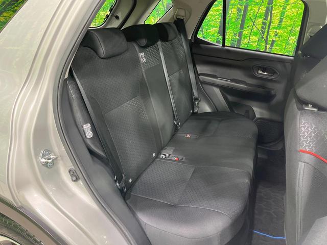 ライズ Z 禁煙車 全周囲カメラ 衝突被害軽減 レーダークルーズ コーナーセンサー LEDヘッド ETC2.0 オートハイビーム 車線逸脱警報 オートライト オートエアコン 純正17インチアルミ シートヒーター(9枚目)