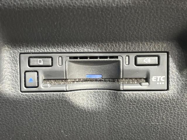 シエンタ ハイブリッドZ 禁煙車 純正10型ナビ 全周囲カメラ フルセグ 両側電動ドア ブラインドスポットモニター レーダークルーズ セーフティセンス コーナーセンサー 100V電源 LEDヘッド ETC スマートキー(8枚目)