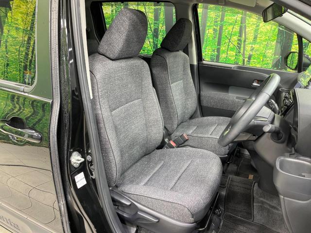 シエンタ ハイブリッドZ 禁煙車 純正10型ナビ 全周囲カメラ フルセグ 両側電動ドア ブラインドスポットモニター レーダークルーズ セーフティセンス コーナーセンサー 100V電源 LEDヘッド ETC スマートキー(9枚目)