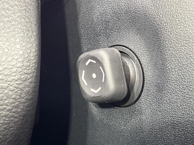 ハリアー プレミアム 禁煙車 サンルーフ 純正9型ナビ バックカメラ レーダークルーズコントロール パワーバックドア 車線逸脱防止 コーナーセンサー ETC 純正18インチアルミホイール LEDヘッドライト(45枚目)