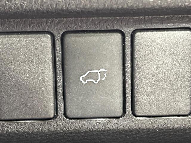 ハリアー プレミアム 禁煙車 サンルーフ 純正9型ナビ バックカメラ レーダークルーズコントロール パワーバックドア 車線逸脱防止 コーナーセンサー ETC 純正18インチアルミホイール LEDヘッドライト(50枚目)