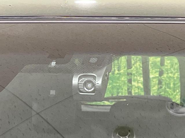 ハリアー プレミアム 禁煙車 サンルーフ 純正9型ナビ バックカメラ レーダークルーズコントロール パワーバックドア 車線逸脱防止 コーナーセンサー ETC 純正18インチアルミホイール LEDヘッドライト(56枚目)