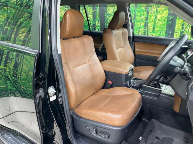 ランドクルーザープラド TX Lパッケージ 70thアニバーサリーリミテッド 禁煙車 サンルーフ 純正9型ナビ バックカメラ フルセグ レーダークルーズ シートベンチレーション 茶革 ETC パワーシート ステアリングスイッチ 純正AW ルーフレール LEDライト(9枚目)