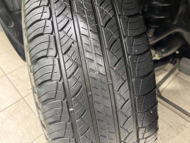 ランドクルーザープラド TX Lパッケージ 70thアニバーサリーリミテッド 禁煙車 サンルーフ 純正9型ナビ バックカメラ フルセグ レーダークルーズ シートベンチレーション 茶革 ETC パワーシート ステアリングスイッチ 純正AW ルーフレール LEDライト(30枚目)