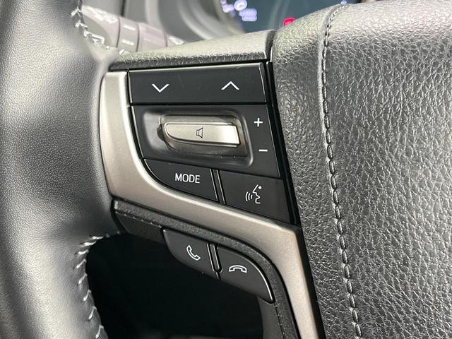 ランドクルーザープラド TX Lパッケージ 70thアニバーサリーリミテッド 禁煙車 サンルーフ 純正9型ナビ バックカメラ フルセグ レーダークルーズ シートベンチレーション 茶革 ETC パワーシート ステアリングスイッチ 純正AW ルーフレール LEDライト(36枚目)