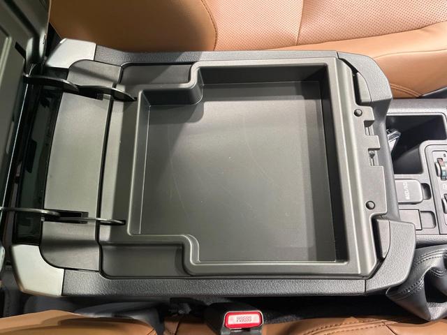 ランドクルーザープラド TX Lパッケージ 70thアニバーサリーリミテッド 禁煙車 サンルーフ 純正9型ナビ バックカメラ フルセグ レーダークルーズ シートベンチレーション 茶革 ETC パワーシート ステアリングスイッチ 純正AW ルーフレール LEDライト(52枚目)