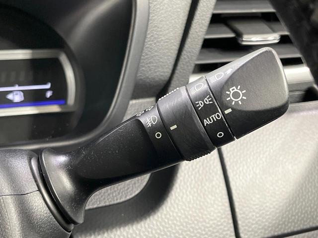 ルーミー カスタムG S 禁煙車 純正エアロ 純正9型ナビ バックカメラ 両側電動ドア コーナーセンサー 純正14インチアルミ スマートキー LEDヘッド ビルトインETC クルコン オートライト デュアルエアコン(50枚目)