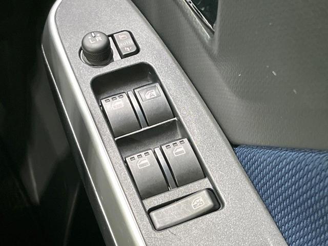 ルーミー カスタムG S 禁煙車 純正エアロ 純正9型ナビ バックカメラ 両側電動ドア コーナーセンサー 純正14インチアルミ スマートキー LEDヘッド ビルトインETC クルコン オートライト デュアルエアコン(52枚目)