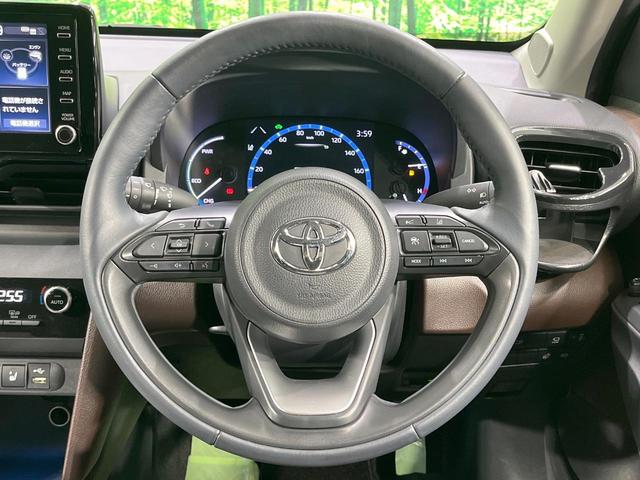ヤリスクロス ハイブリッドZ 禁煙車 全周囲カメラ フルセグTV 電動リアゲート レーダークルーズ ブラインドスポットモニター 車線逸脱装置 シートヒーター ステアリングヒーター LEDヘッド&フォグ Bluetooth ETC(12枚目)