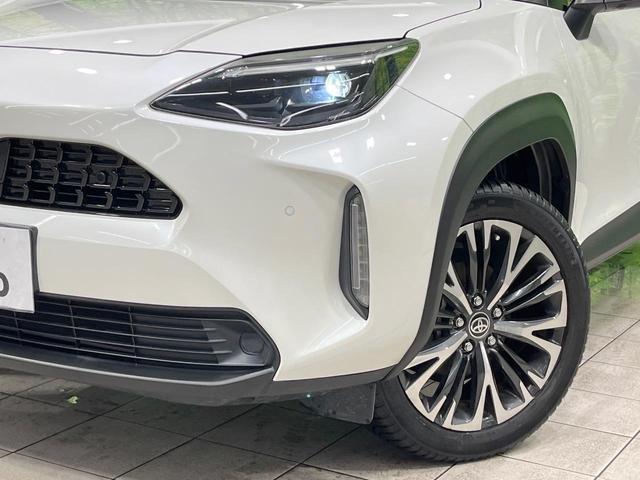 ヤリスクロス ハイブリッドZ 禁煙車 全周囲カメラ フルセグTV 電動リアゲート レーダークルーズ ブラインドスポットモニター 車線逸脱装置 シートヒーター ステアリングヒーター LEDヘッド&フォグ Bluetooth ETC(13枚目)