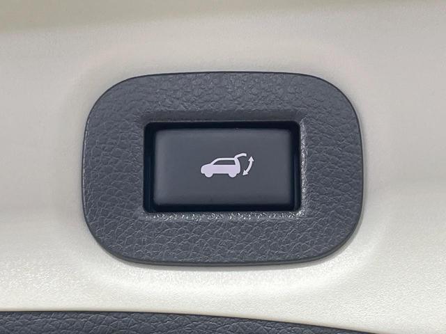 エクストレイル 20X 禁煙車 純正9型ナビ 全周囲カメラ フルセグ プロパイロット デジタルインナーミラー 電動リアゲート コーナーセンサー 4WD スマートキー ルーフレール ETC LEDヘッド オートライト(7枚目)