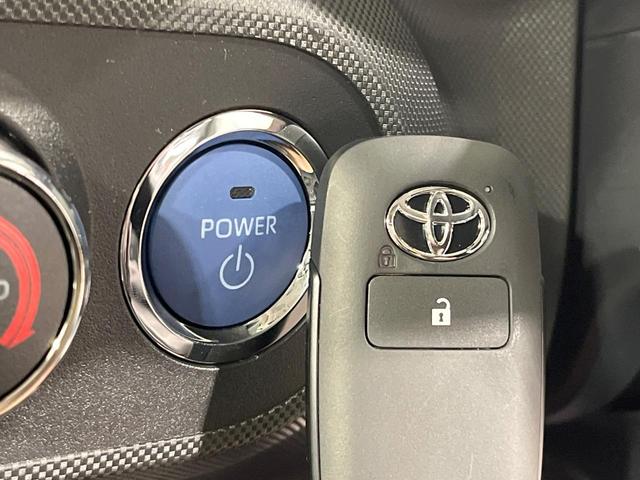 ライズ Z 登録済未使用車 純正9型ディスプレイ 全周囲カメラ フルセグ スマートアシスト レーダークルーズ クリアランスソナー シートヒーター リアフォグ LEDヘッド&フォグ 純正17インチアルミ スマートキ(7枚目)