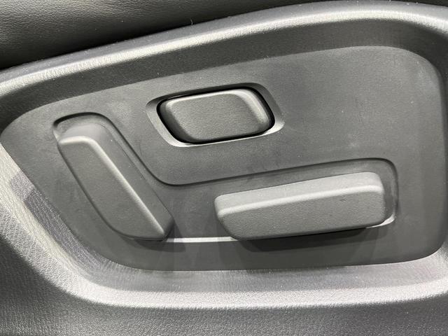ＣＸ－５ ＸＤ　ブラックトーンエディション　禁煙車　純正１０型ナビ　全周囲カメラ　ＢＯＳＥサウンド　フルセグ　ブラインドスポットモニター　レーダークルーズ　電動リアゲート　ハーフレザーシート　パワーシート　コーナーセンサー　スマートキー（36枚目）