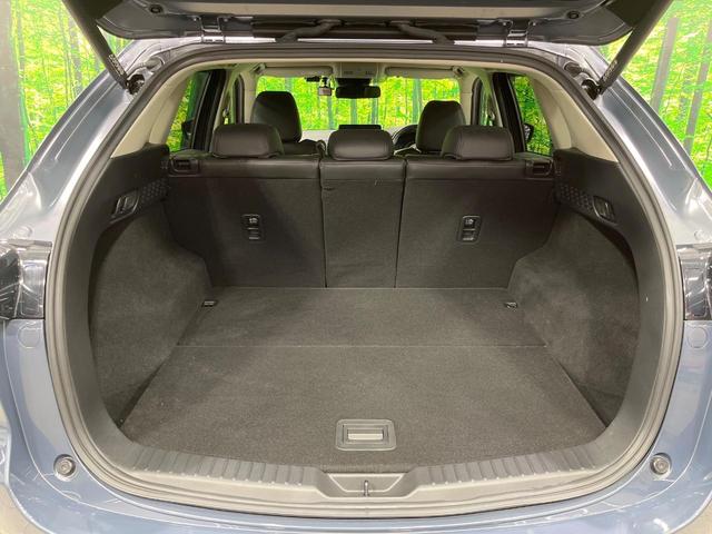 ＣＸ－５ ＸＤ　ブラックトーンエディション　禁煙車　純正１０型ナビ　全周囲カメラ　ＢＯＳＥサウンド　フルセグ　ブラインドスポットモニター　レーダークルーズ　電動リアゲート　ハーフレザーシート　パワーシート　コーナーセンサー　スマートキー（40枚目）