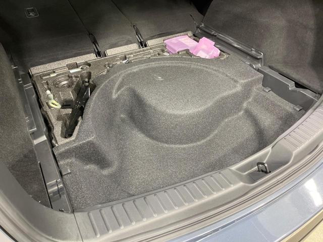 ＣＸ－５ ＸＤ　ブラックトーンエディション　禁煙車　純正１０型ナビ　全周囲カメラ　ＢＯＳＥサウンド　フルセグ　ブラインドスポットモニター　レーダークルーズ　電動リアゲート　ハーフレザーシート　パワーシート　コーナーセンサー　スマートキー（42枚目）
