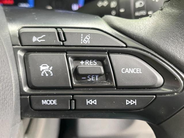 ヤリスクロス ハイブリッドZ アドベンチャー 禁煙車 8型ナビ 全周囲カメラ フルセグ ルーフレール アダプティブクルーズコントロール シートヒーター ステアリングヒーター オートマチックハイビーム クリアランスソナー パワーシート ETC(5枚目)