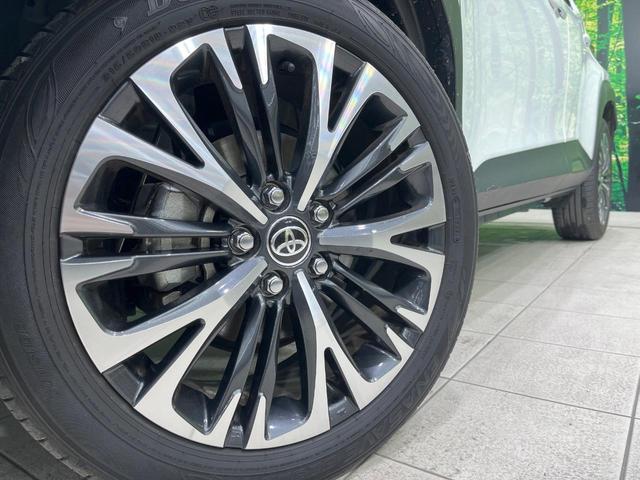 ヤリスクロス ハイブリッドZ アドベンチャー 禁煙車 8型ナビ 全周囲カメラ フルセグ ルーフレール アダプティブクルーズコントロール シートヒーター ステアリングヒーター オートマチックハイビーム クリアランスソナー パワーシート ETC(13枚目)