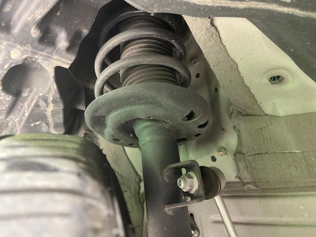 ヤリスクロス ハイブリッドZ アドベンチャー 禁煙車 8型ナビ 全周囲カメラ フルセグ ルーフレール アダプティブクルーズコントロール シートヒーター ステアリングヒーター オートマチックハイビーム クリアランスソナー パワーシート ETC(24枚目)