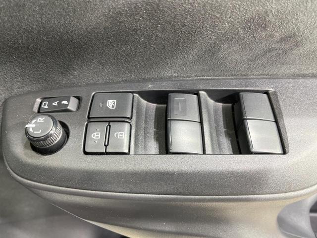 ヤリスクロス ハイブリッドZ アドベンチャー 禁煙車 8型ナビ 全周囲カメラ フルセグ ルーフレール アダプティブクルーズコントロール シートヒーター ステアリングヒーター オートマチックハイビーム クリアランスソナー パワーシート ETC(42枚目)