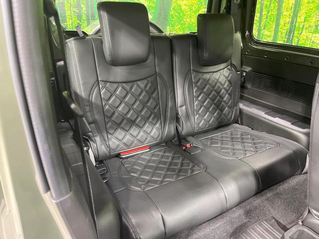 後部座席も気になるようなキズ・汚れやへたり等、大きなダメージはなく、良好な状態です。